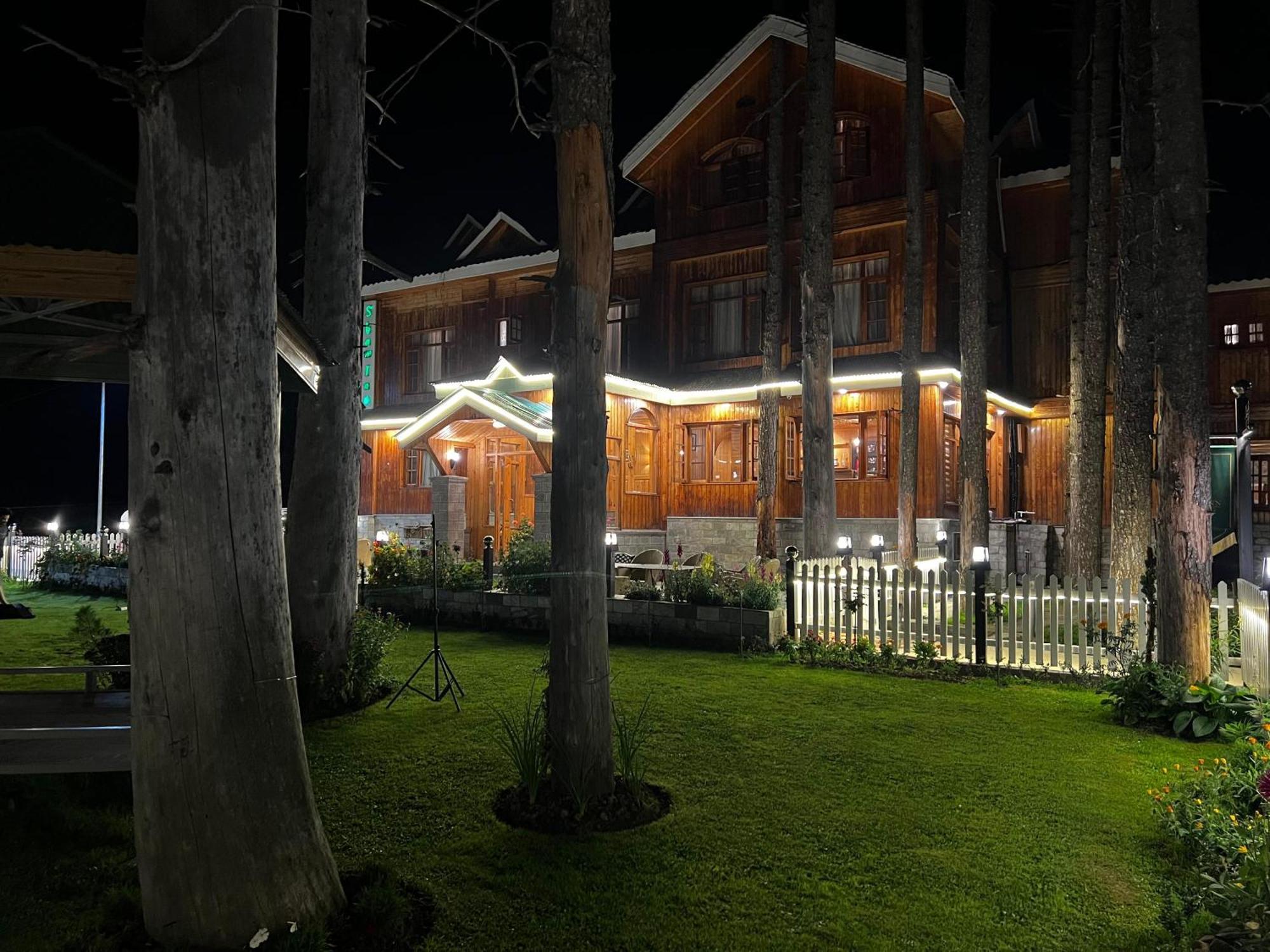 Shaw Inn By Stay Pattern グルマルグ エクステリア 写真