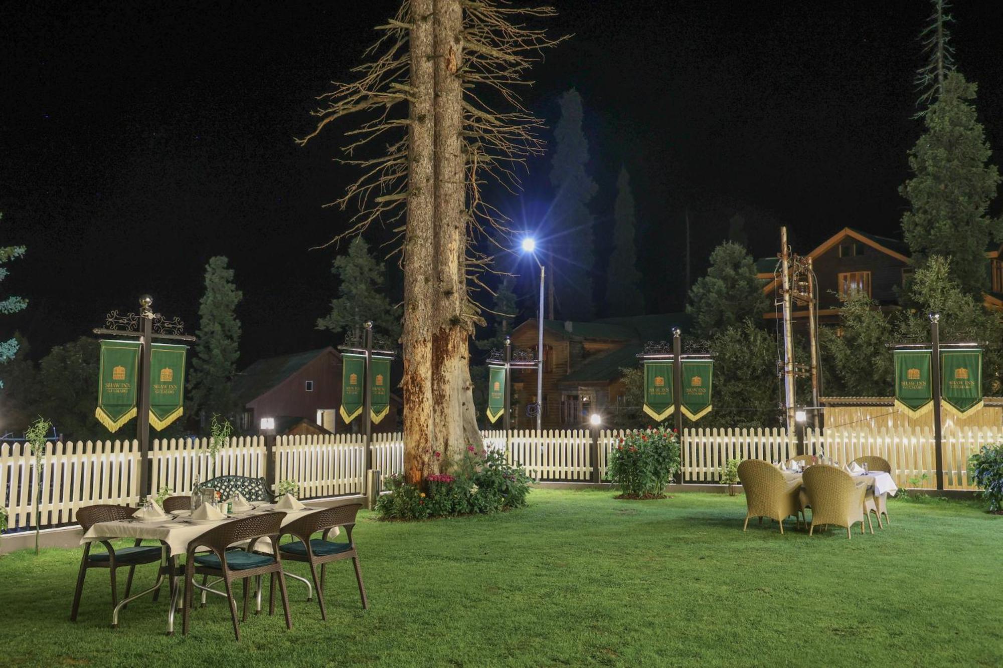 Shaw Inn By Stay Pattern グルマルグ エクステリア 写真